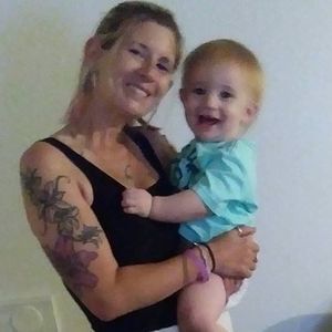 Meet your Posher, Crystal